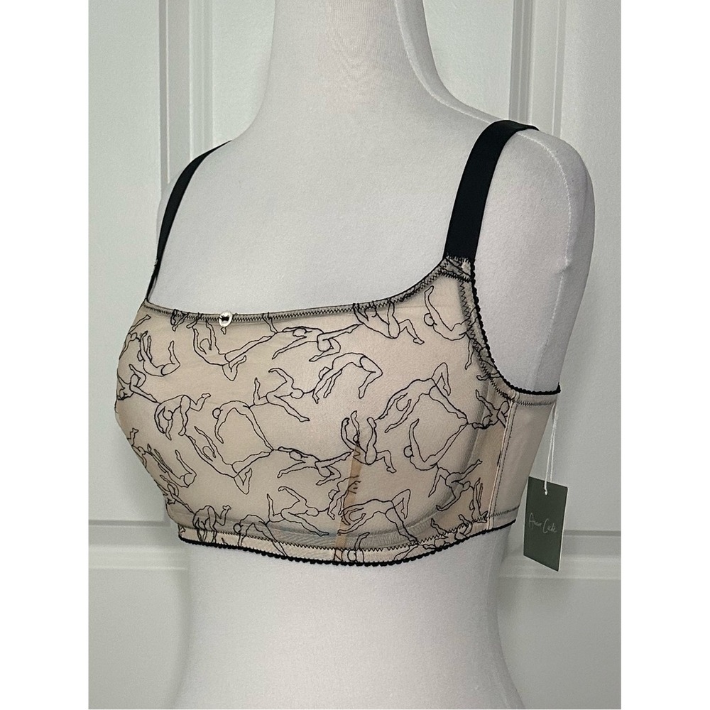 Amour d'Agnette Embroidered Jelly Fabric Bra Sheer Nude Size Large - Picture 1 of 11